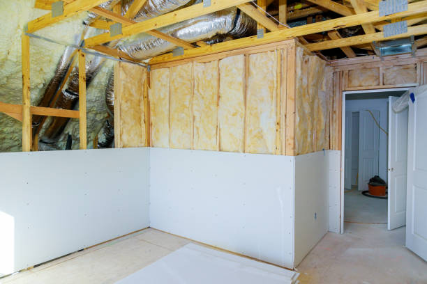 Best Residential Insulation Services  in Hawaiian Gardens, CA